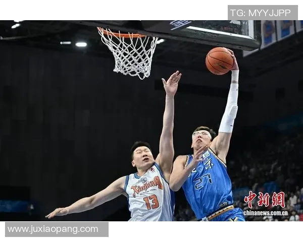 CBA常规赛 北汽男篮大胜新疆男篮取得主场开门红